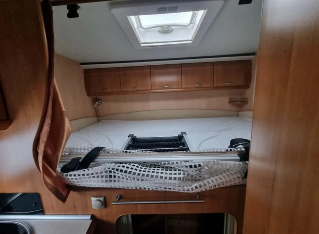 ������ Hobby Van 500 | Mobile.bg � ����������� 11