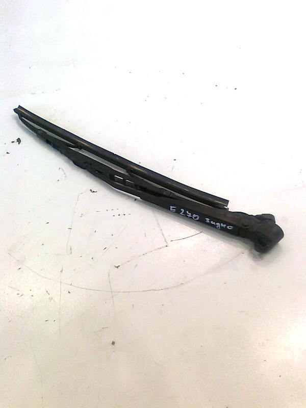 рамо чистачка задно за Мерцедес Е270 цди w210 