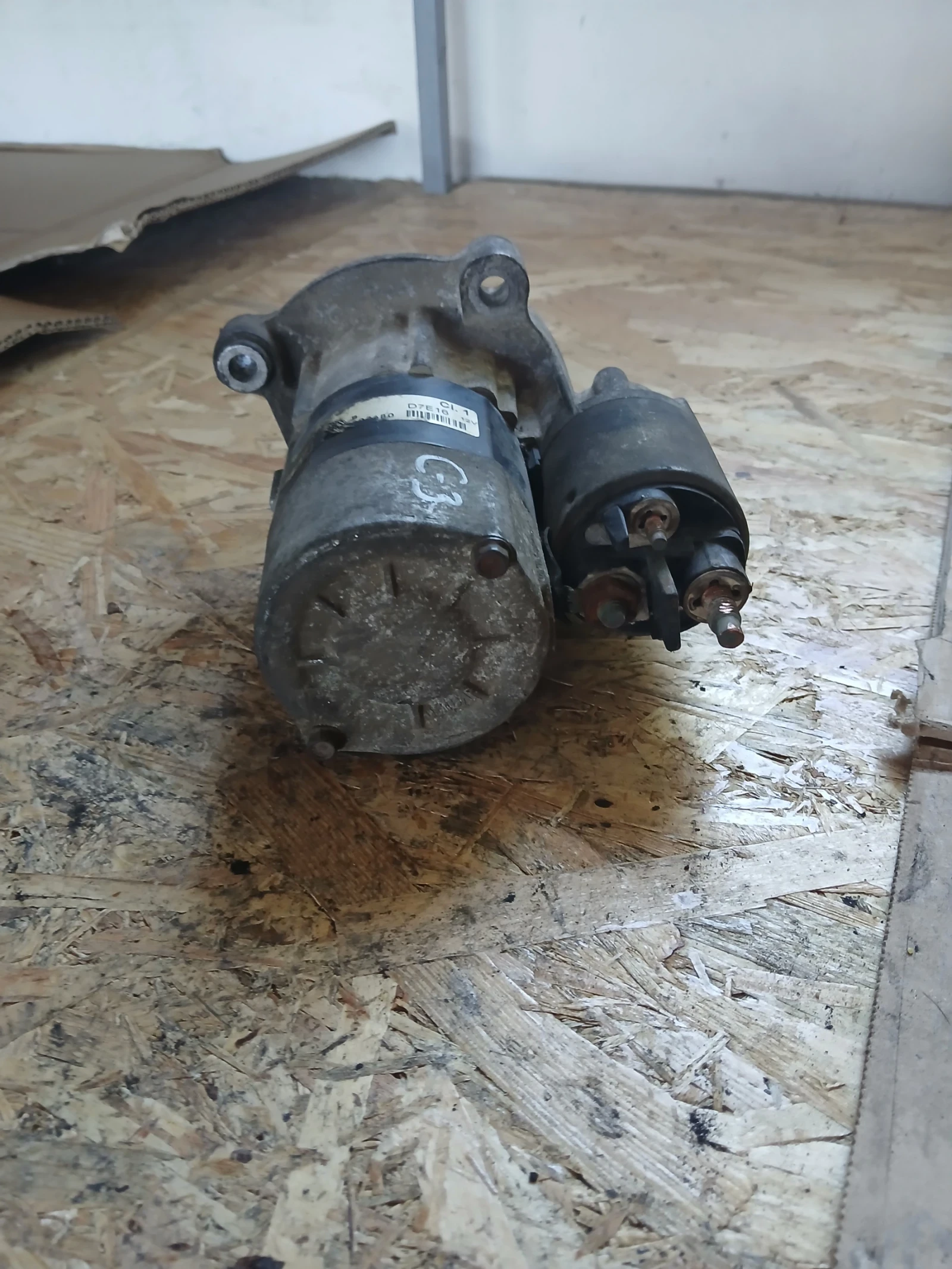 D7E16 стартер Citroen C3, снимка 3 - Части - 56069724