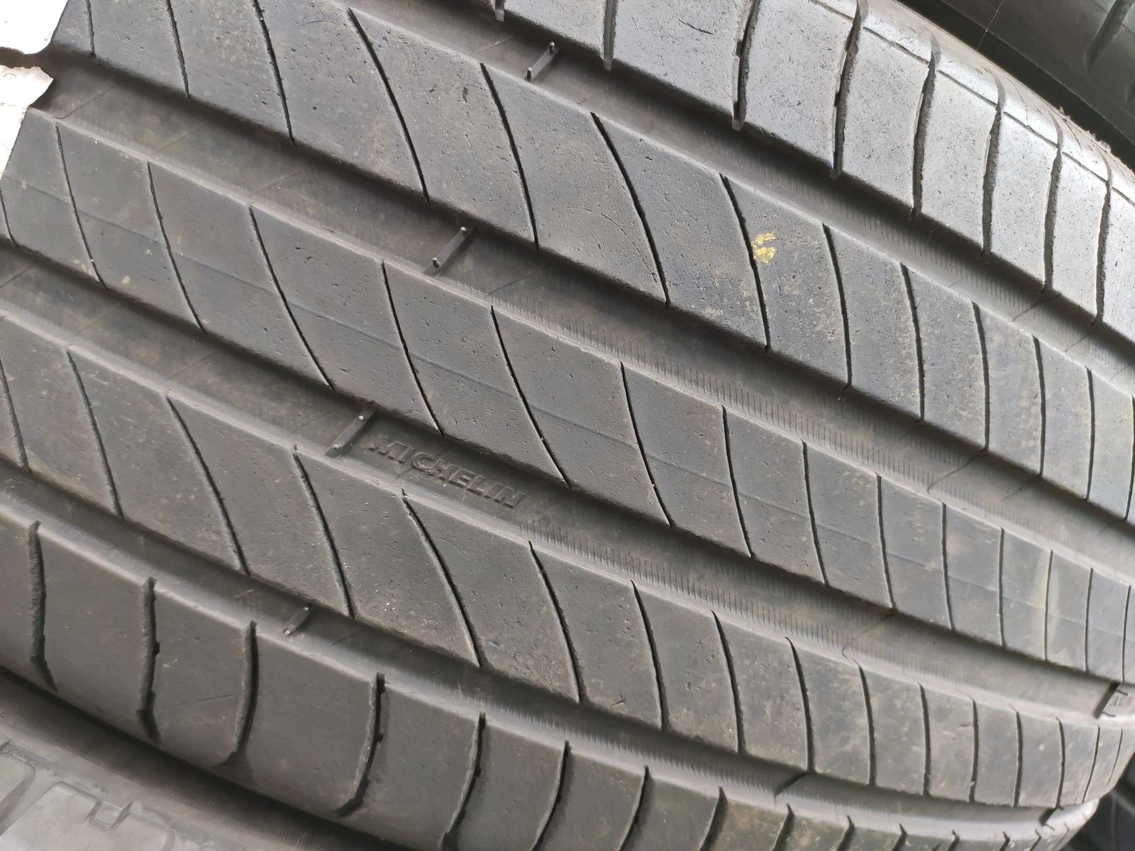 Гуми Летни 225/55R18, снимка 4 - Гуми и джанти - 56664436