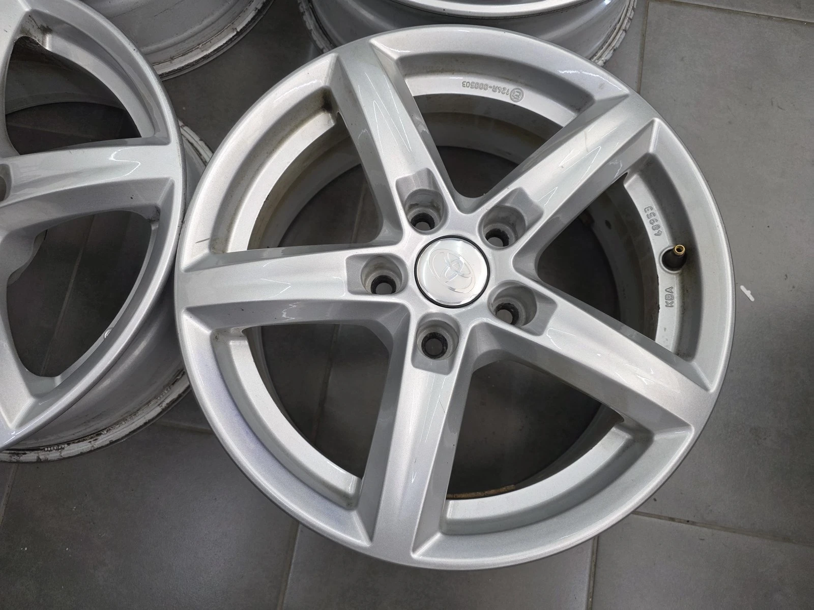 Джанти за Toyota, снимка 8 - Гуми и джанти - 56687924