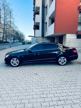 Mercedes-Benz E 220, снимка 5
