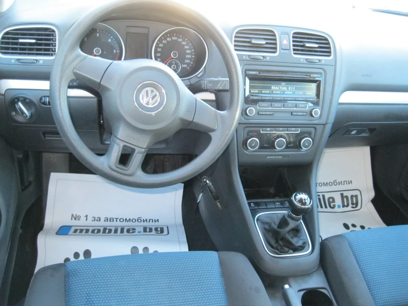 VW Golf, снимка 9 - Автомобили и джипове - 43761435