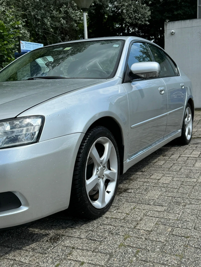 Subaru Legacy H6 3.0 , снимка 3 - Автомобили и джипове - 46598065