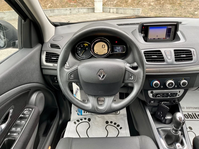 Renault Megane 1.5DCI* Navi* Euro5* Facelift* , снимка 11 - Автомобили и джипове - 47069030