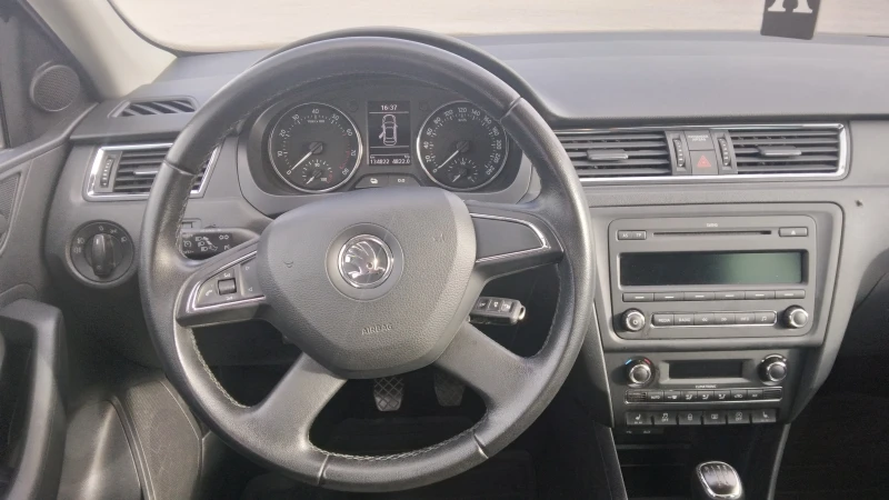 Skoda Rapid, снимка 13 - Автомобили и джипове - 47538304