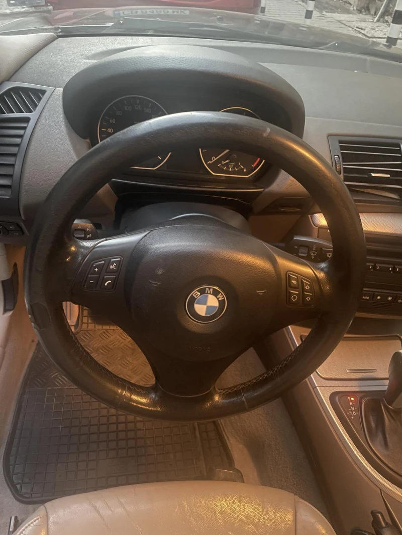 BMW 120, снимка 14 - Автомобили и джипове - 48016150