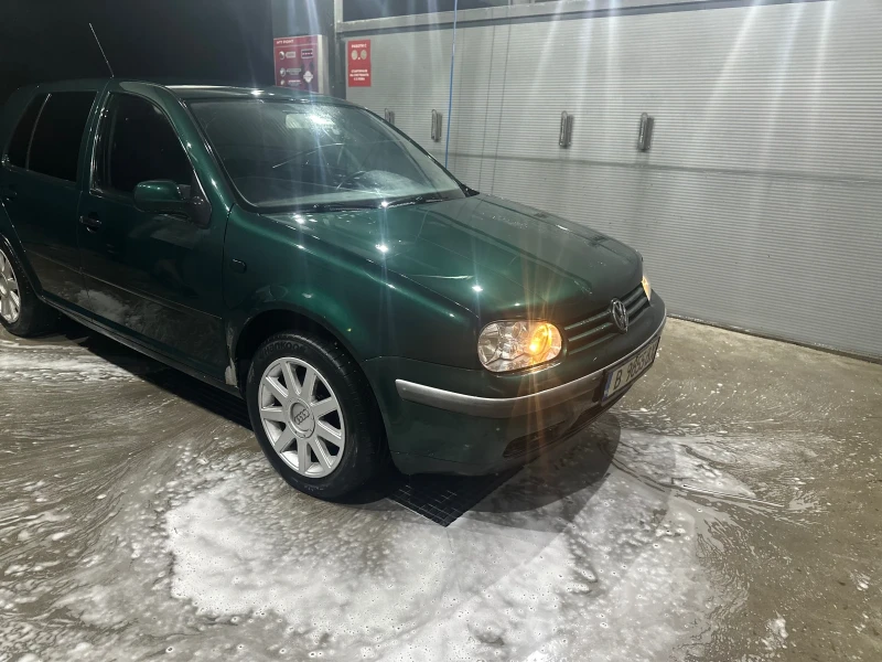 VW Golf, снимка 5 - Автомобили и джипове - 48089391