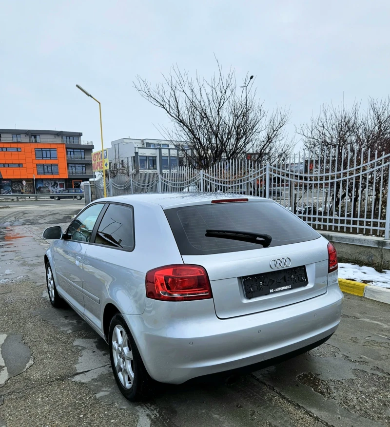 Audi A3 1.6i 102kc Парктроник Навигация , снимка 6 - Автомобили и джипове - 48230139