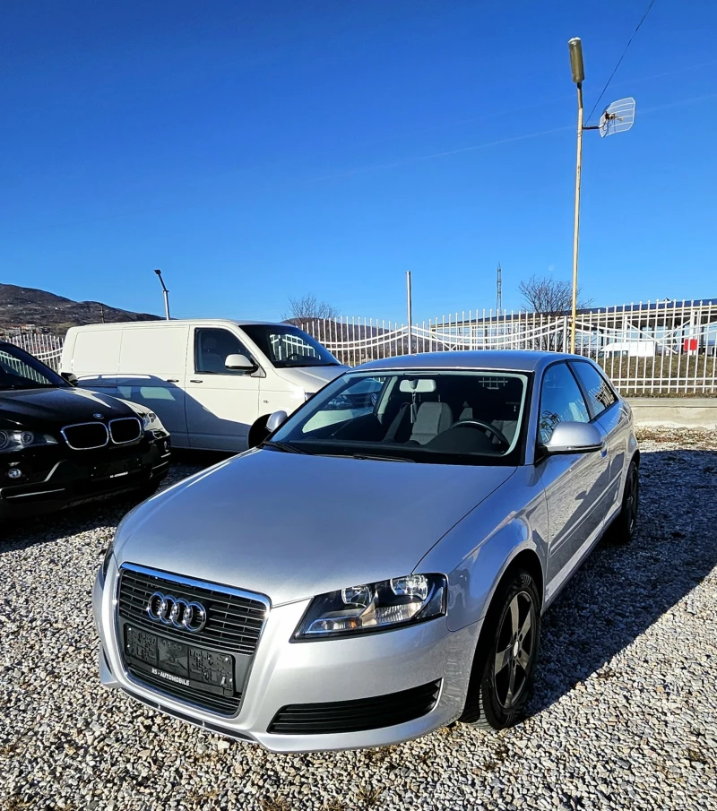 Audi A3 1.6i 102kc Парктроник Навигация , снимка 1 - Автомобили и джипове - 48230139