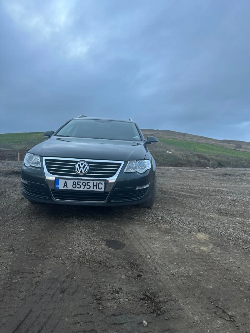 VW Passat, снимка 1 - Автомобили и джипове - 48254228