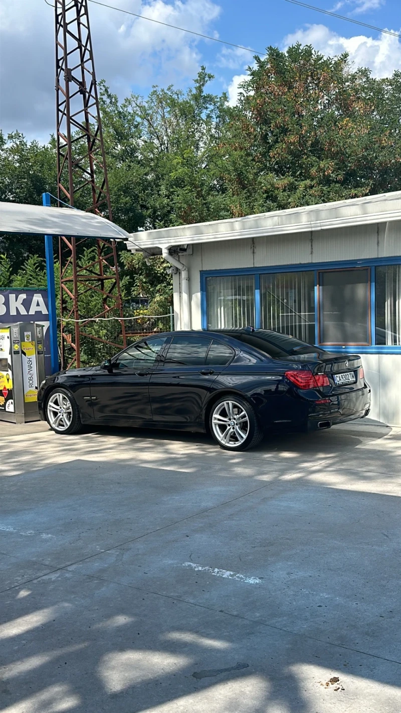 BMW 740 740, снимка 2 - Автомобили и джипове - 48721464