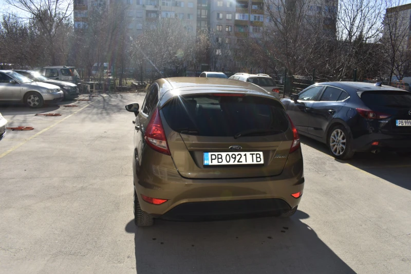 Ford Fiesta 1.25benz 60ks, снимка 4 - Автомобили и джипове - 48840799