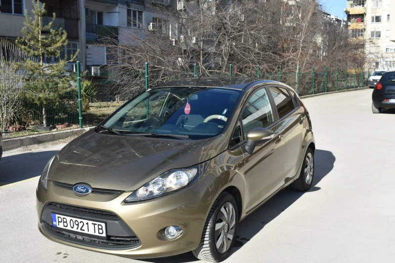 Ford Fiesta 1.25benz 60ks, снимка 2 - Автомобили и джипове - 48840799