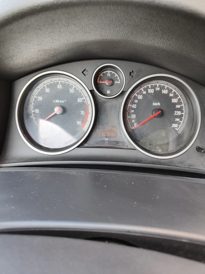 Opel Astra, снимка 9 - Автомобили и джипове - 52407752