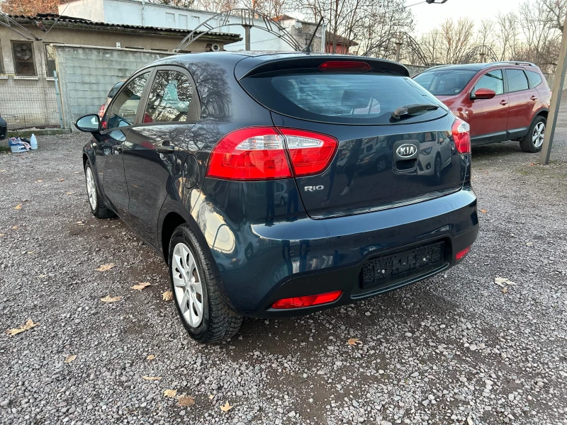 Kia Rio 1.3i НОВА!!!!!, снимка 5 - Автомобили и джипове - 52111497
