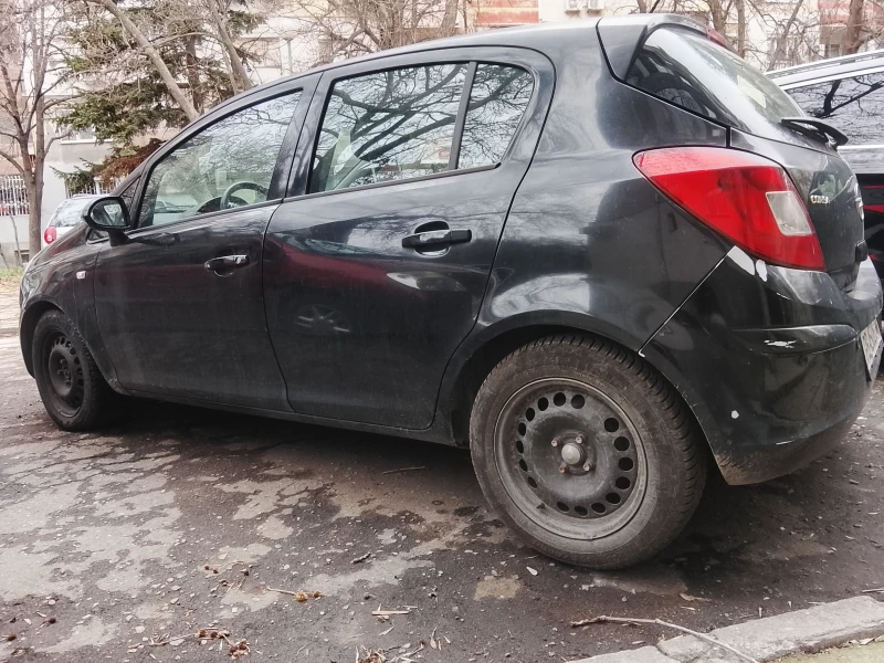 Opel Corsa, снимка 2 - Автомобили и джипове - 53063260