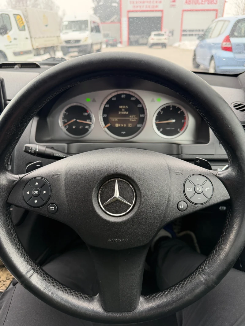 Mercedes-Benz C 220  SPORT, снимка 14 - Автомобили и джипове - 53361297
