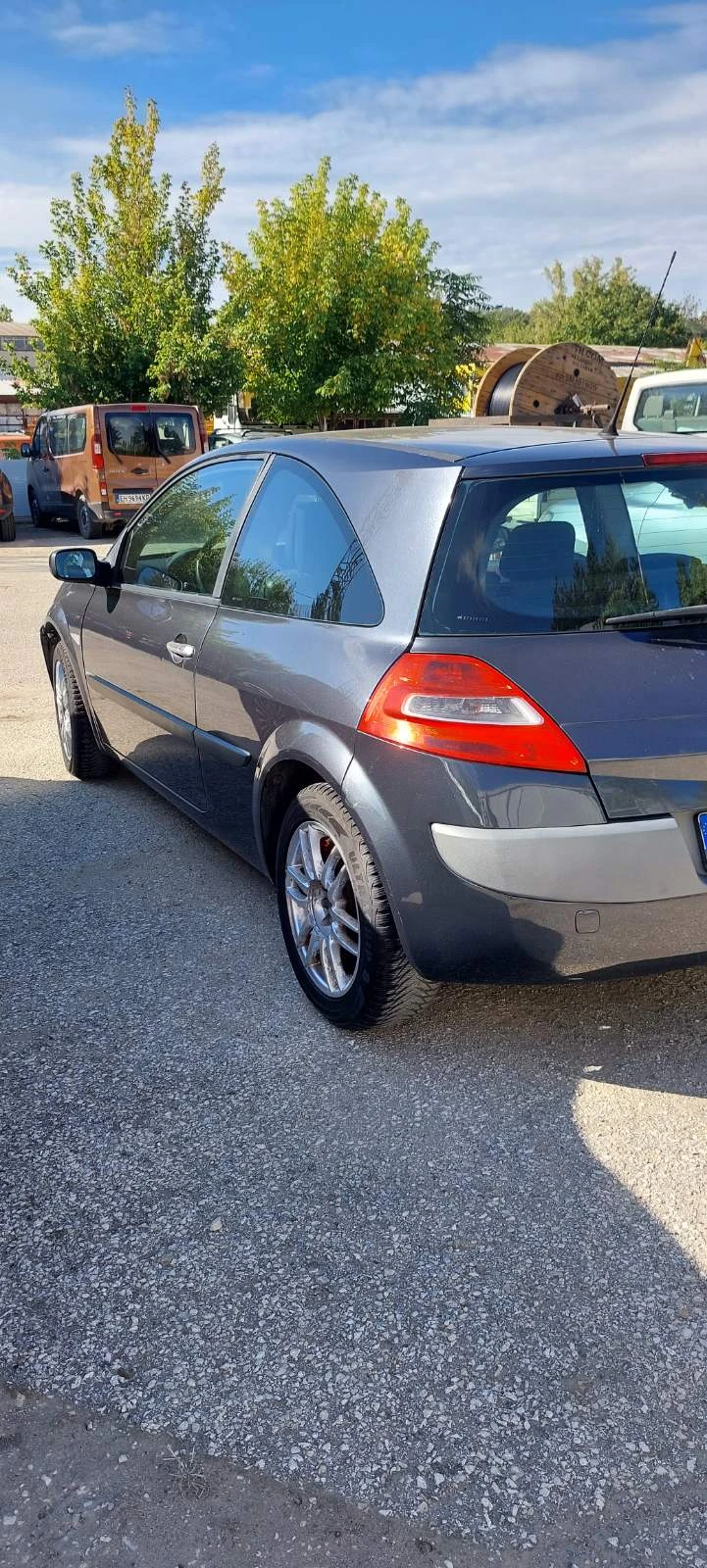 Renault Megane, снимка 7 - Автомобили и джипове - 49129776