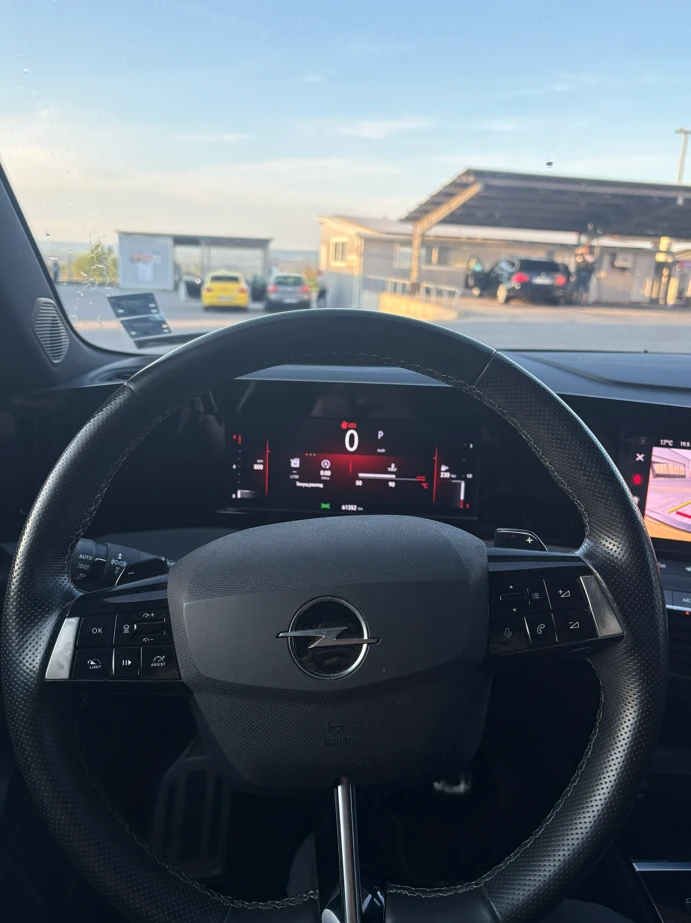 Opel Astra GS Line, Гаранционен, снимка 14 - Автомобили и джипове - 54256418