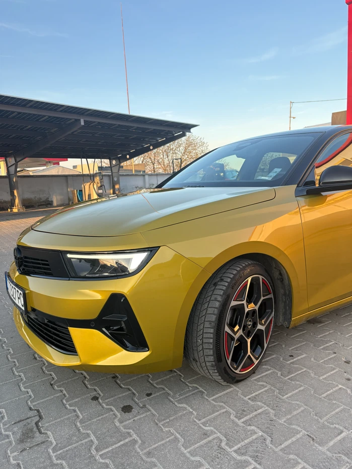 Opel Astra GS Line, Гаранционен, снимка 4 - Автомобили и джипове - 54256418