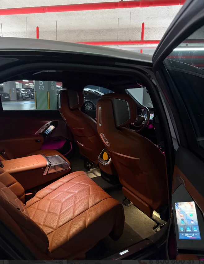 BMW 740 THEATRE SCREEN * EXECUTIVE LOUNGE, снимка 10 - Автомобили и джипове - 54334847