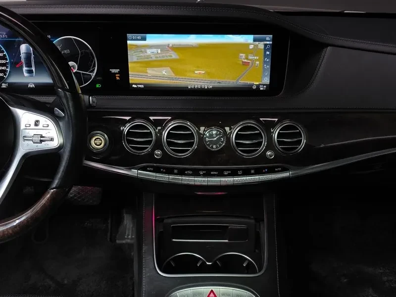 Mercedes-Benz S 560 L 4MATIC, снимка 15 - Автомобили и джипове - 55175002