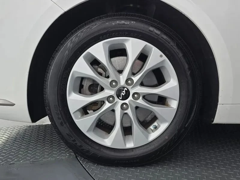Kia K8, снимка 5 - Автомобили и джипове - 56688154