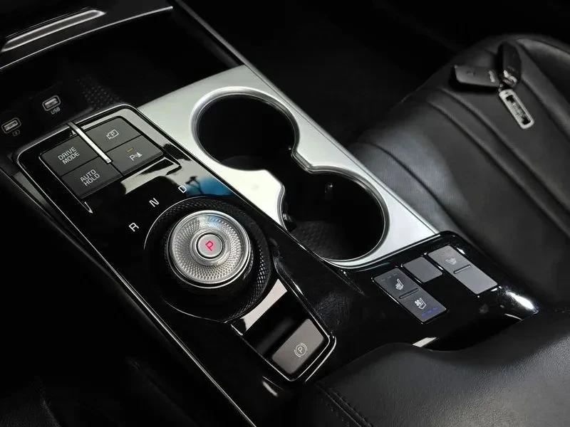 Kia K8, снимка 9 - Автомобили и джипове - 56688154