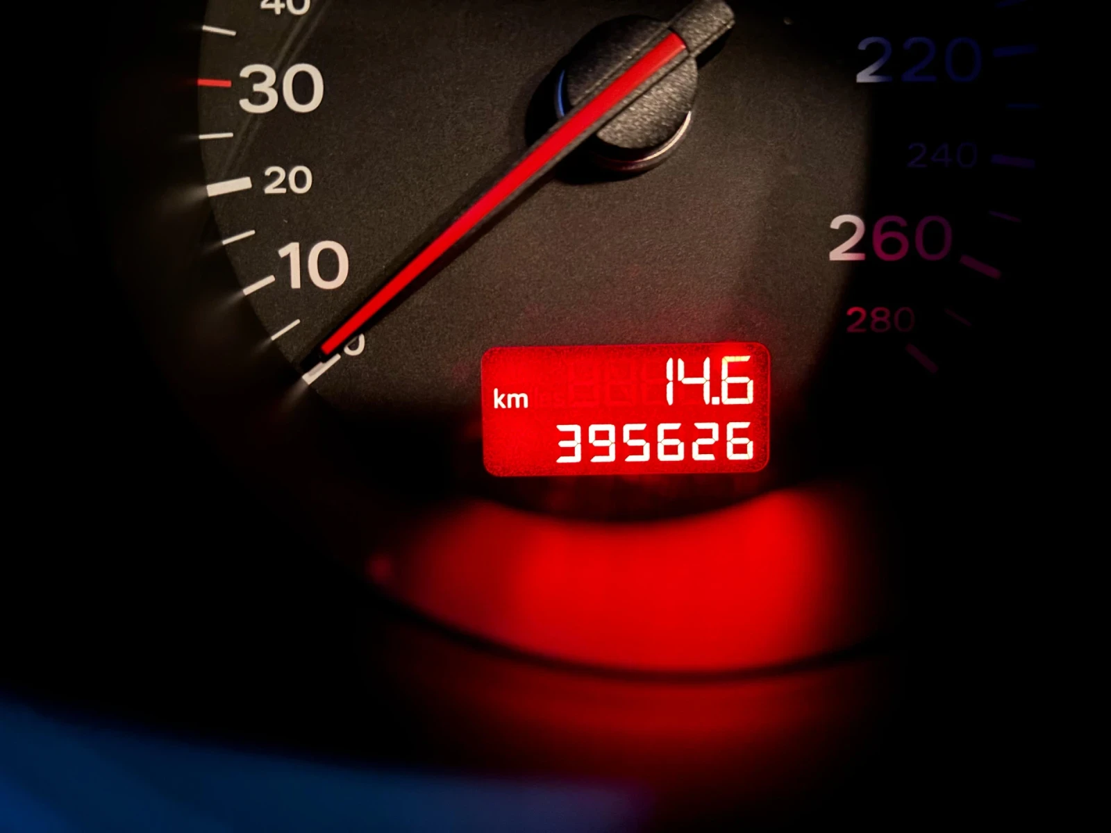 Audi A8 | Mobile.bg   13