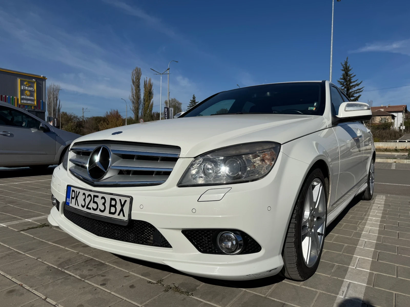 Mercedes-Benz C 320  - изображение 4