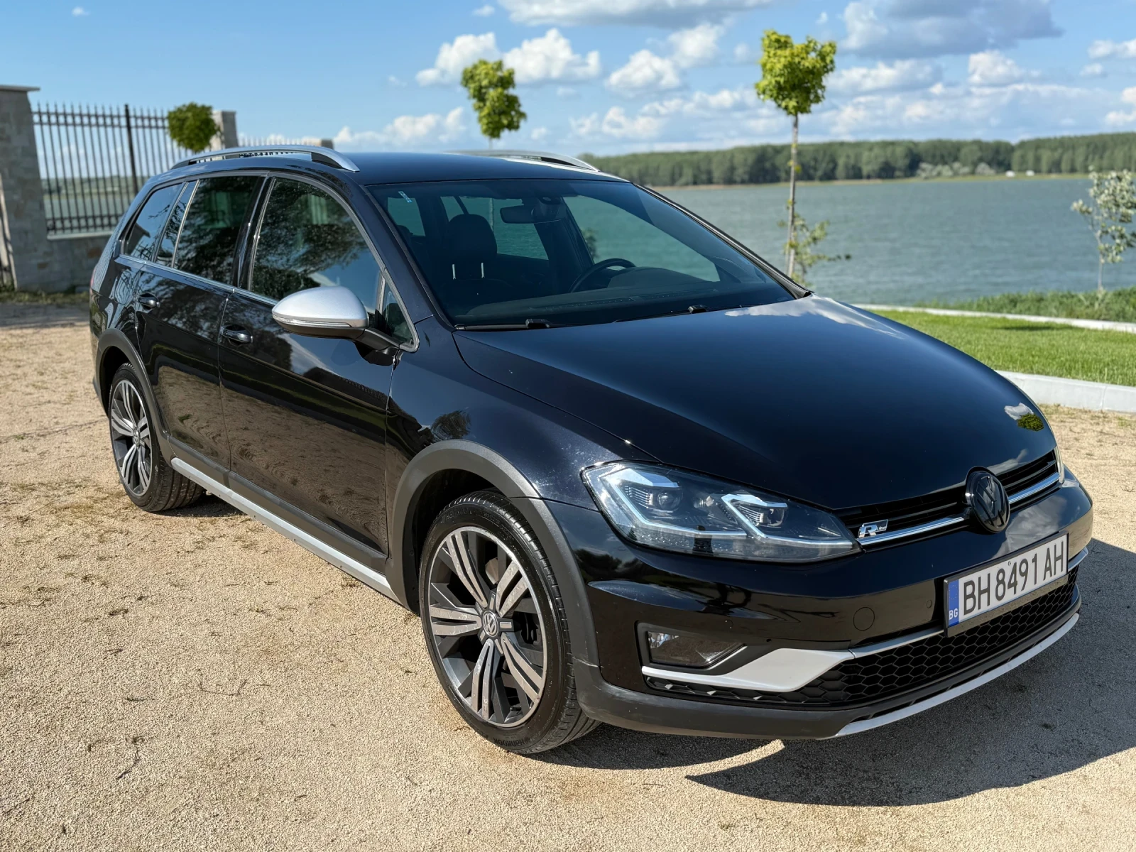 VW Alltrack GOLF 7.5/ ALLTRACK/ 2.0TDI / DSG/4MOTION/FULL LED - изображение 2