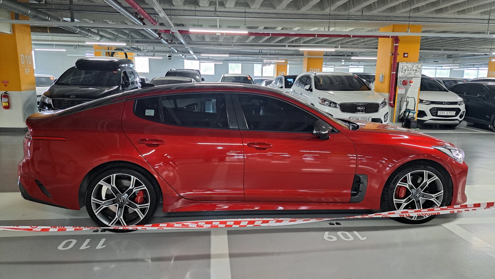 Kia Stinger 3.3i 4WD, обдухване, Head up, Гаранционни условия. - изображение 4