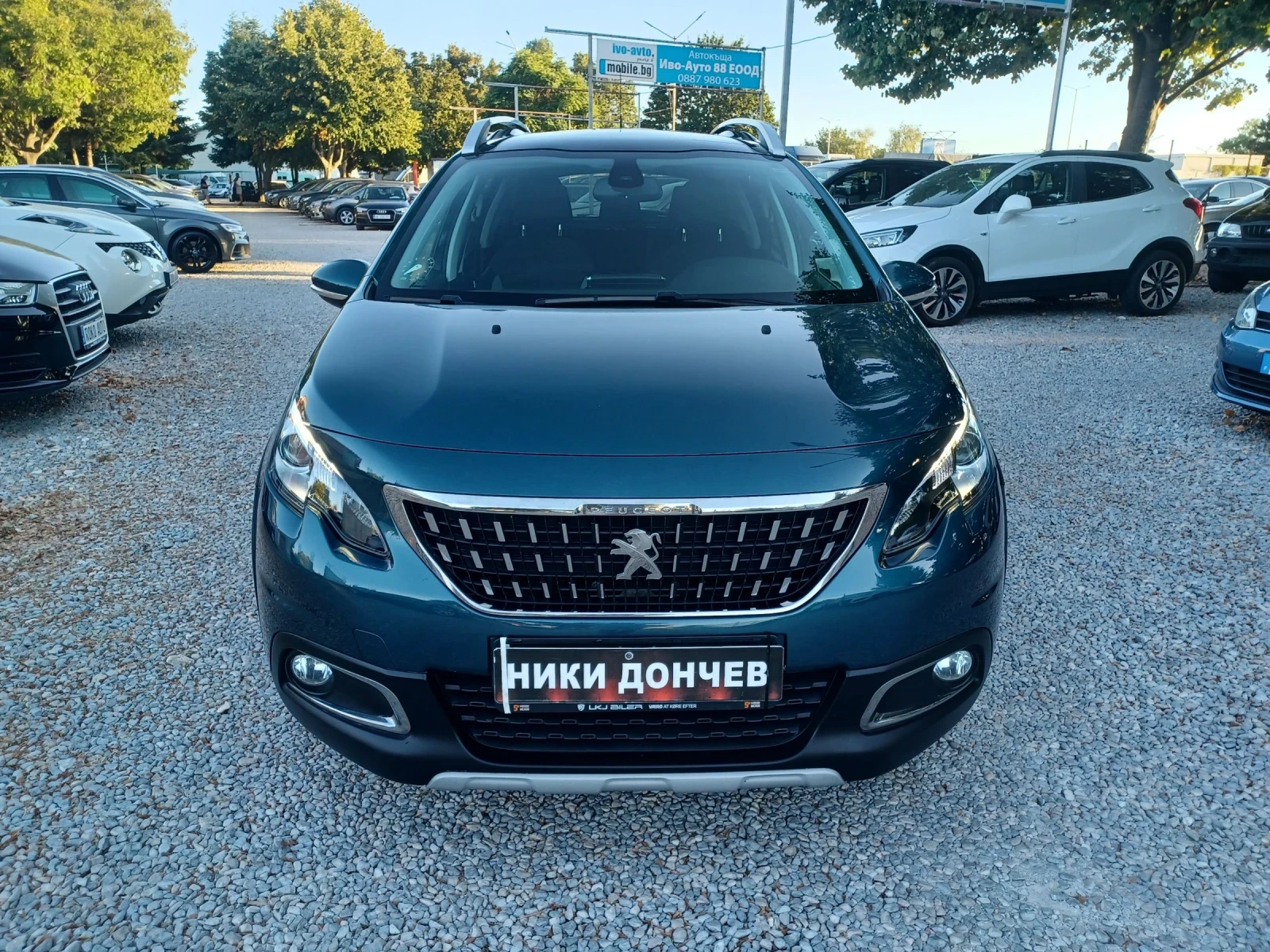Peugeot 2008 Нави! Кожа! Панорама! Партроник! Камера! Подгрев F - изображение 2