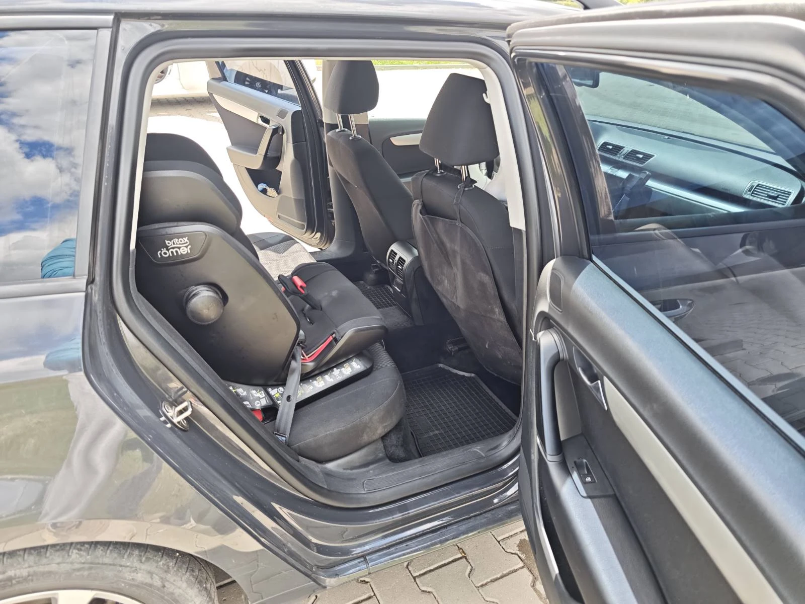 VW Passat, снимка 13 - Автомобили и джипове - 54399053