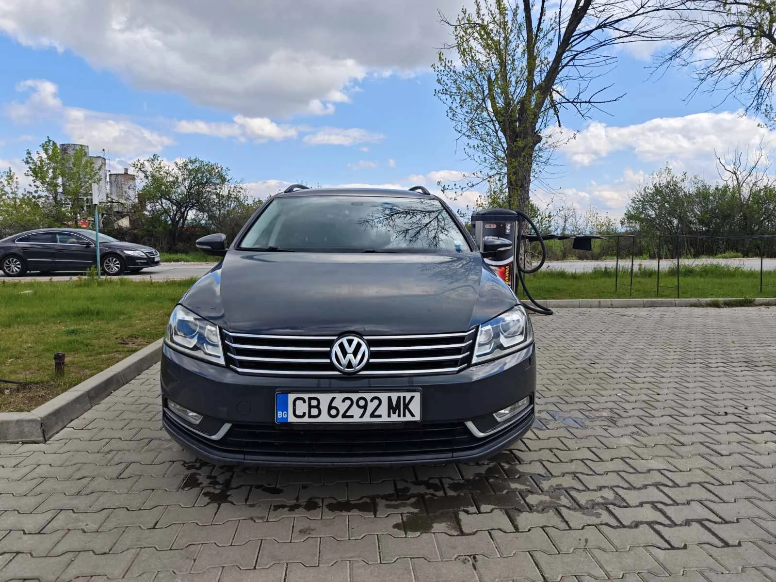VW Passat