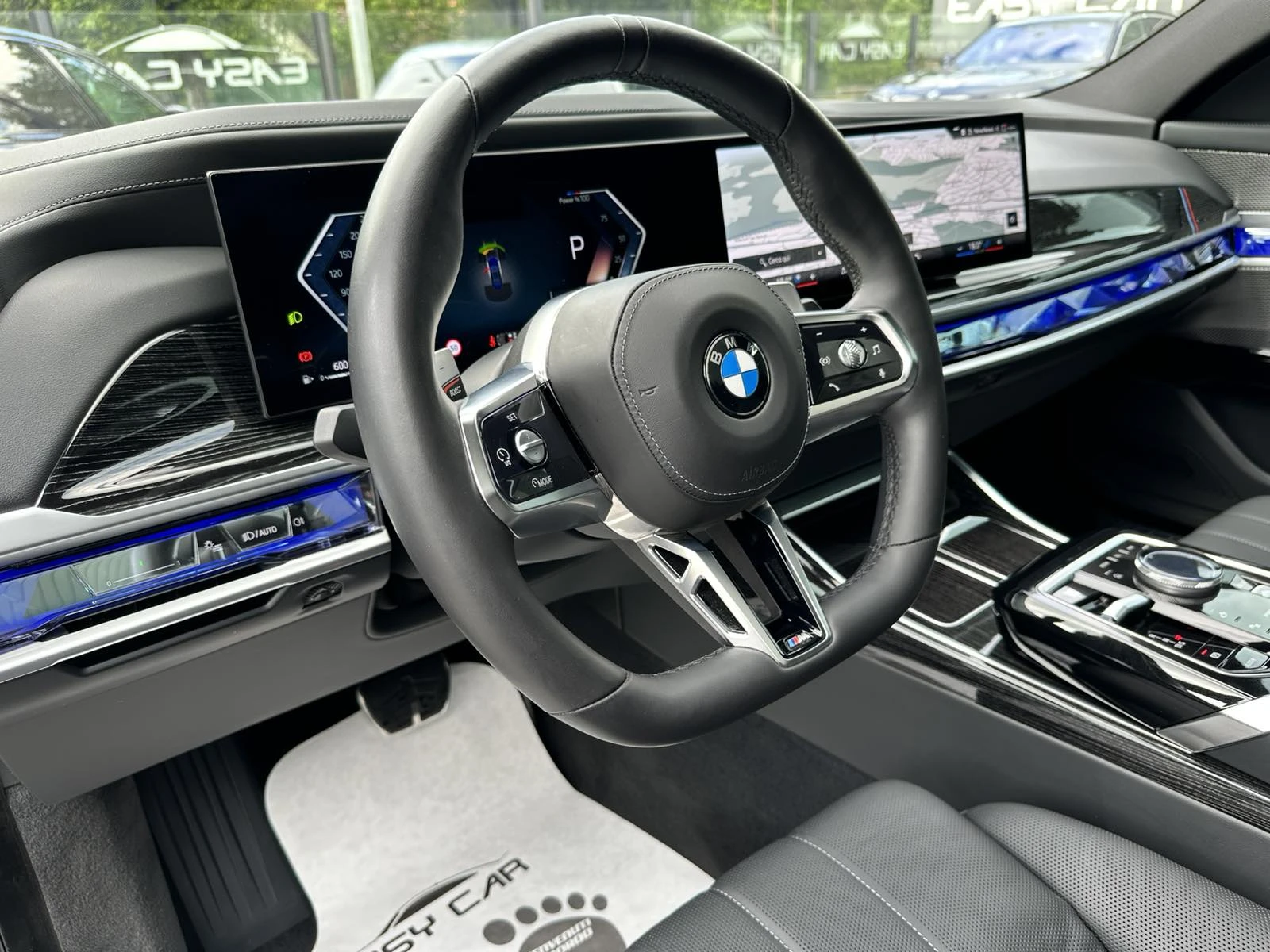 BMW 740 M-SPORT/PANO/360 CAMERA/ HUD / , снимка 7 - Автомобили и джипове - 54678922