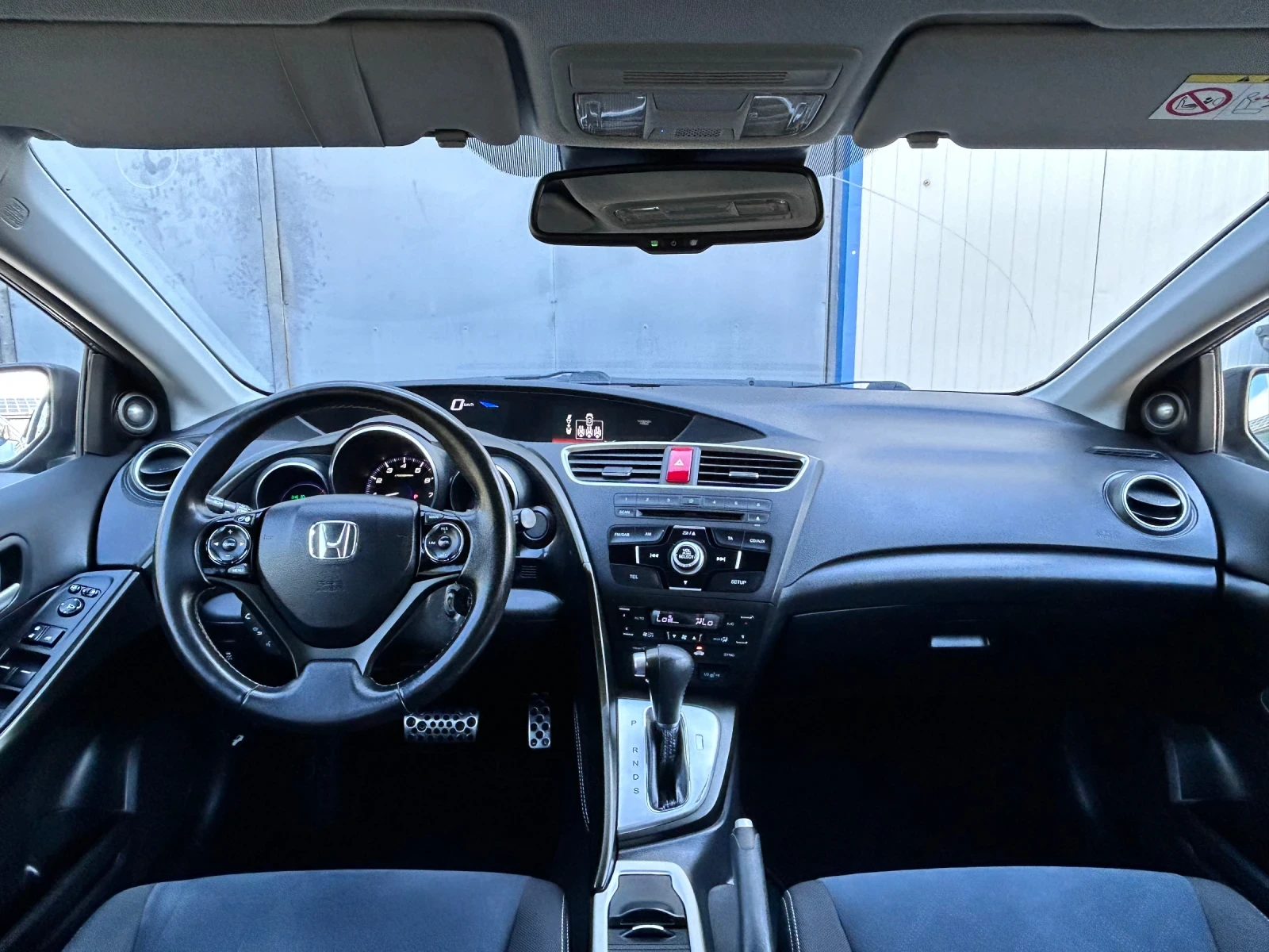 Honda Civic 1.8i/ШВЕЙЦАРИЯ/SPORT/АВТОМАТИК, снимка 10 - Автомобили и джипове - 54732732