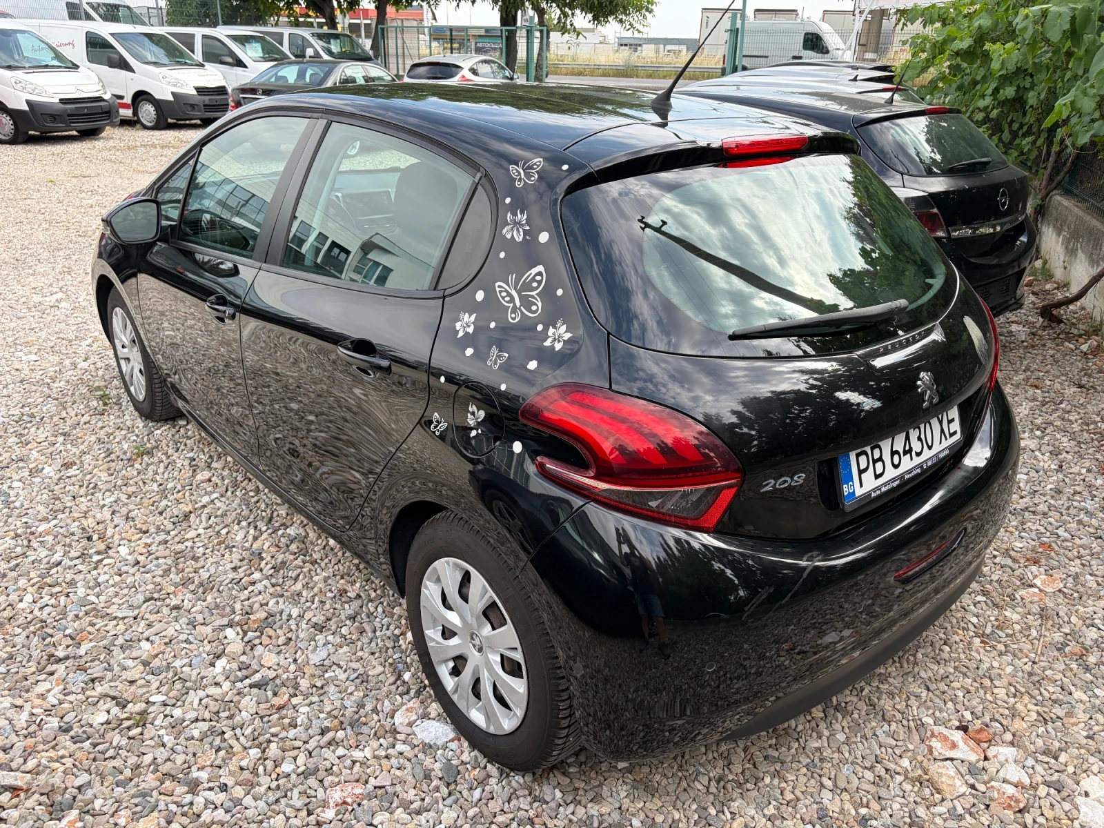 Peugeot 208 1.2 i GAZ, снимка 6 - Автомобили и джипове - 55007130