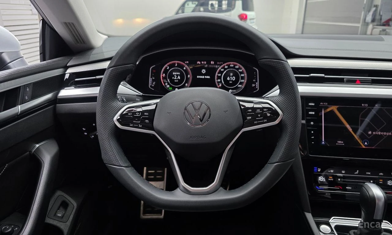 VW Arteon 2.0 TDI Prestige* DISTRONIC* 360* ХЕДЪП* ПАНОРАМА*, снимка 9 - Автомобили и джипове - 55452016