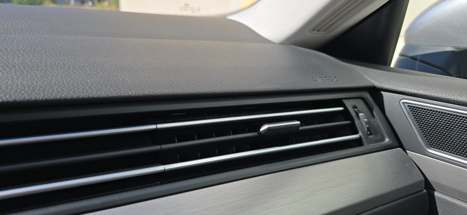 VW Arteon 2.0 Diesel 150 h.p., снимка 8 - Автомобили и джипове - 55504836