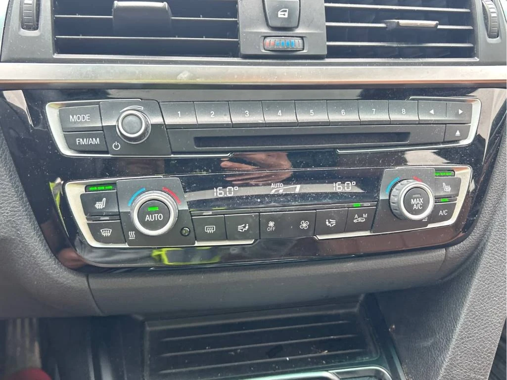 BMW 328 * 328i xDrive * CARFAX * БЕЗ ПЪРВОНАЧАЛНА ВНОСКА, снимка 13 - Автомобили и джипове - 55911977