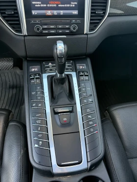 Porsche Macan Turbo, снимка 9