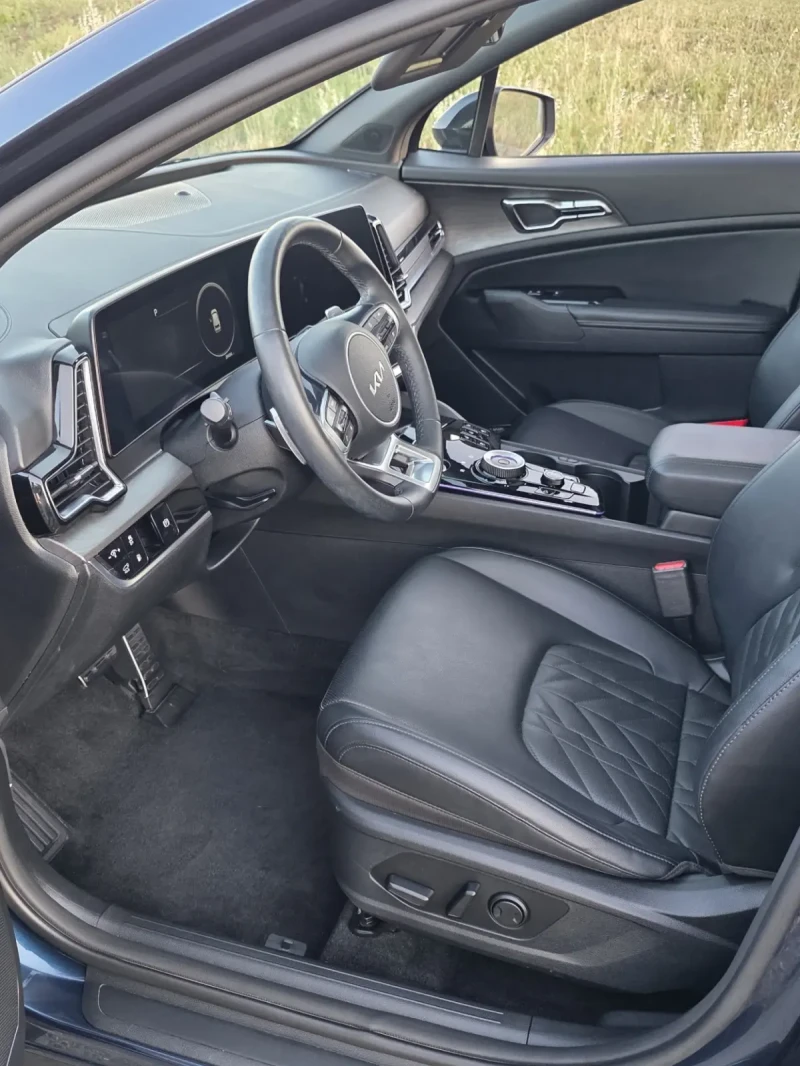 Kia Sportage 4X4 AWD PLUG IN HYBRID, снимка 14 - Автомобили и джипове - 52598390