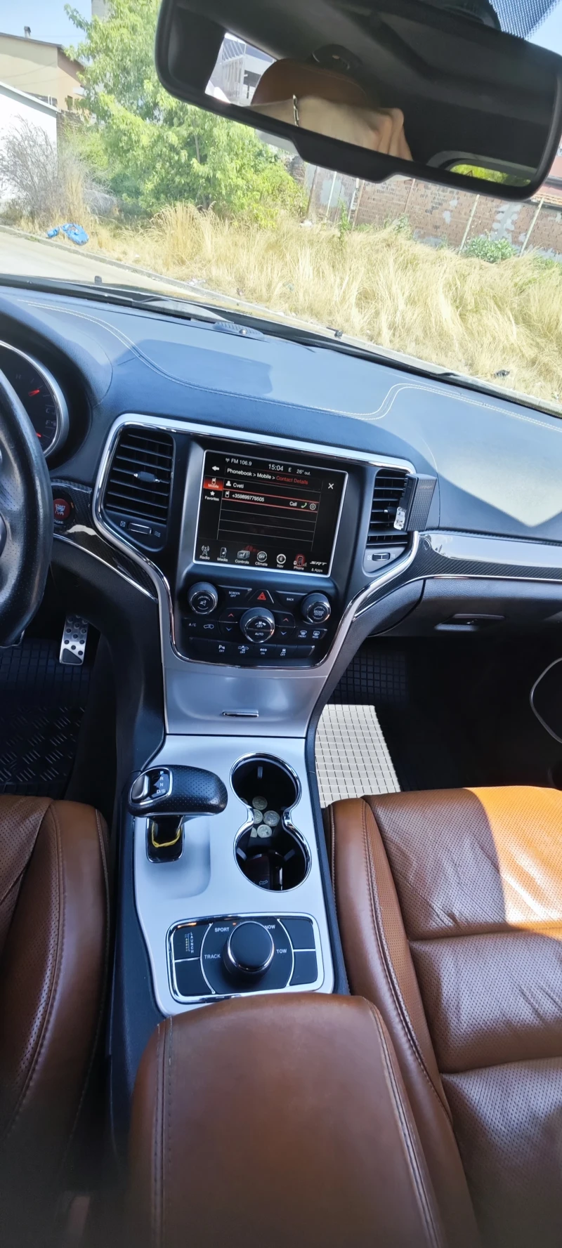 Jeep Grand cherokee СПЕШНО 6.4/Srt/Panorama/Full, снимка 9 - Автомобили и джипове - 52356709