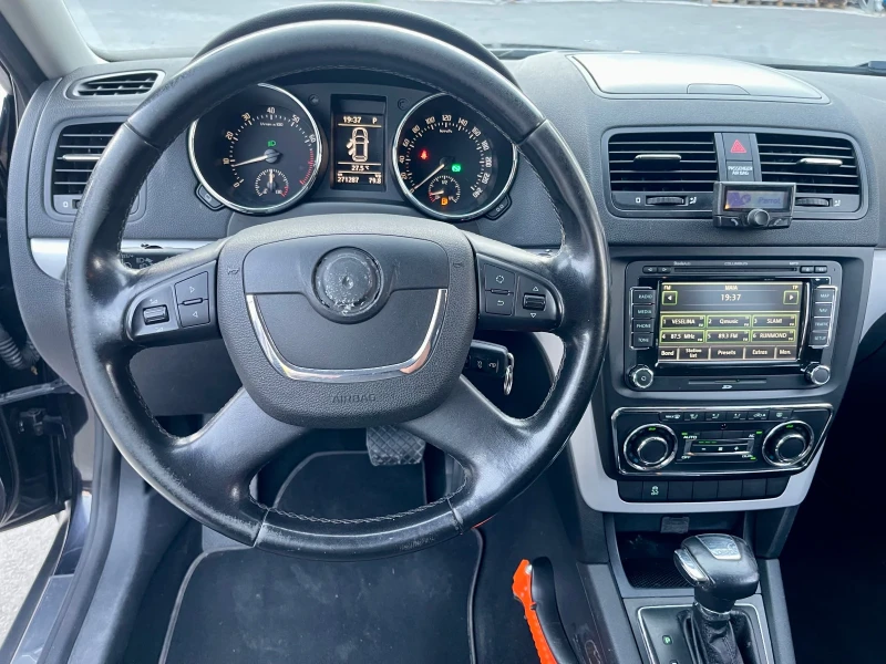 Skoda Yeti 1.2 TSI-DSG-NAVI-Бартер, снимка 12 - Автомобили и джипове - 52598646