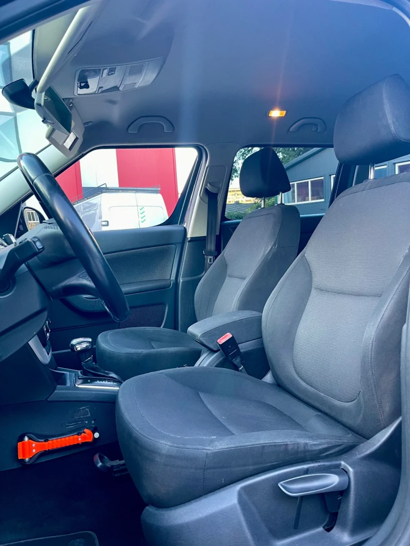 Skoda Yeti 1.2 TSI-DSG-NAVI-Бартер, снимка 9 - Автомобили и джипове - 52598646