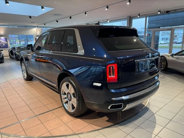 Rolls-Royce Cullinan  Starlights/Rear-Theatre - изображение 5