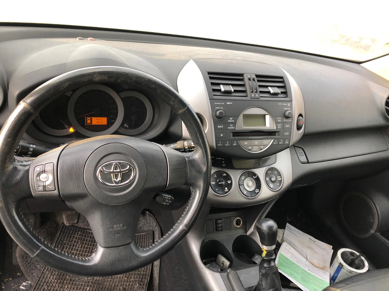 Toyota Rav4 2.2 D4D 136к.с. - изображение 6