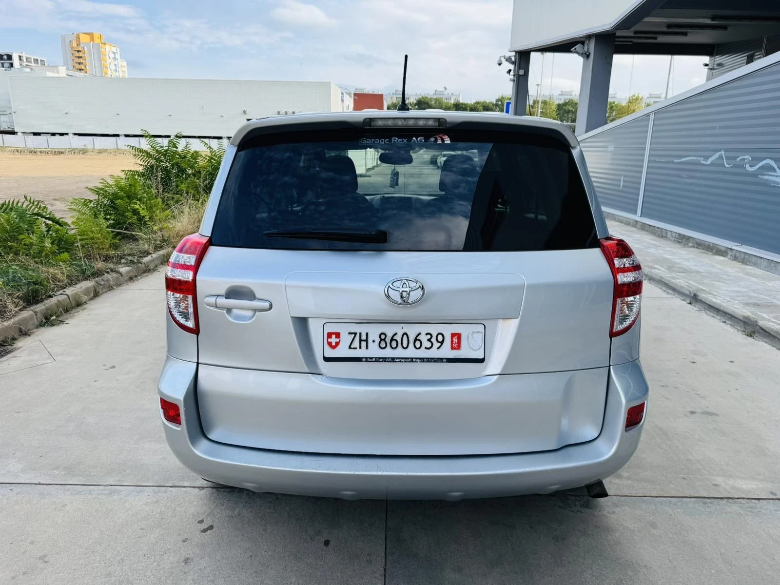Toyota Rav4 2.0 VVT-i Face - изображение 7